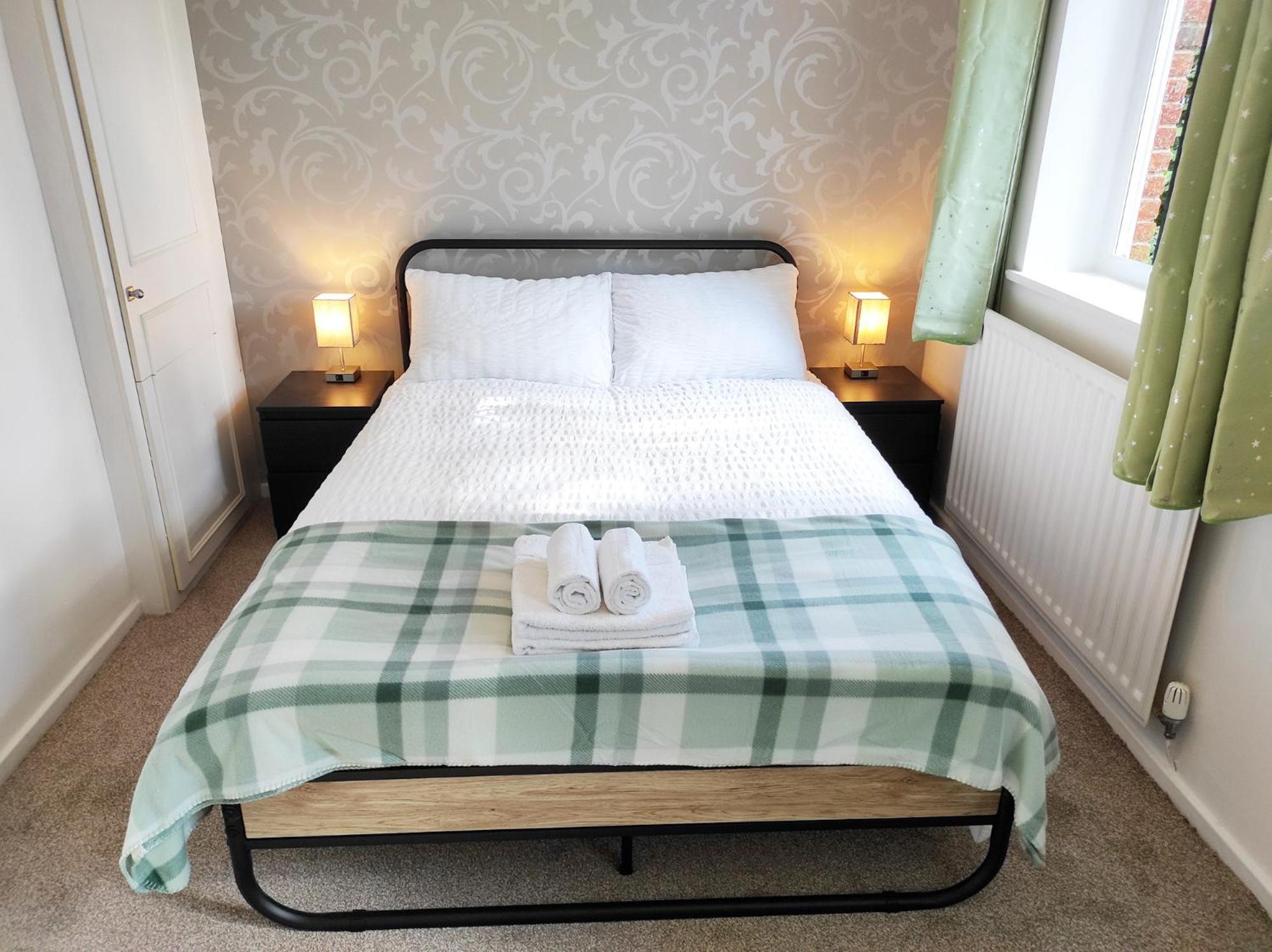 The Swans - Two-Bedroom City Centre House With Parking Oxford Exterior photo